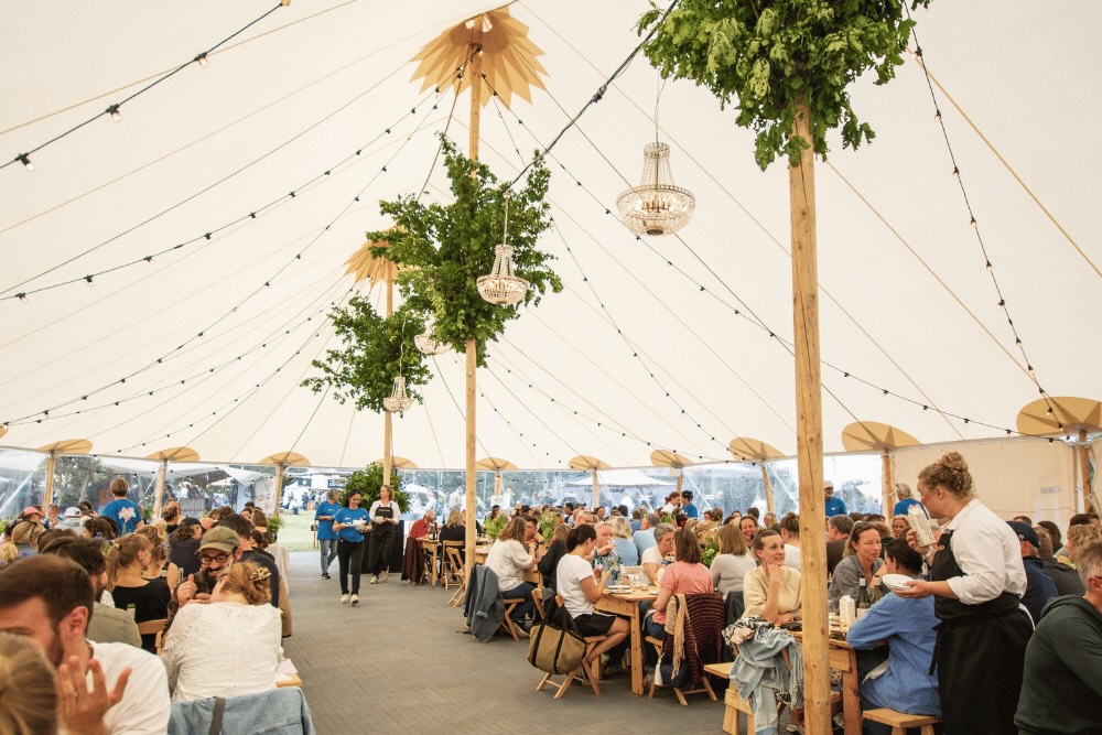 falsled-kro-heartland-banquet-restaurant-festival